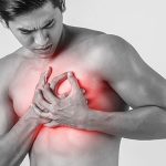 Costocondrite pode ser manifestada por dores no peito